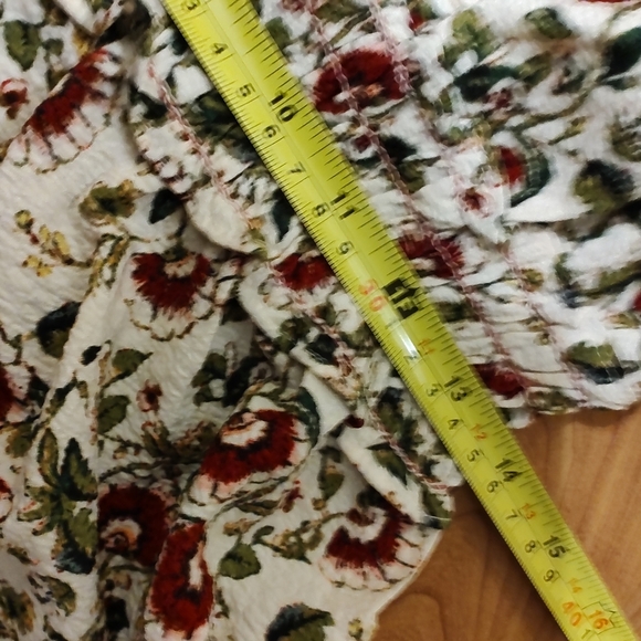 Max Studio Floral Print Maxi Dress - Picture 6 of 7